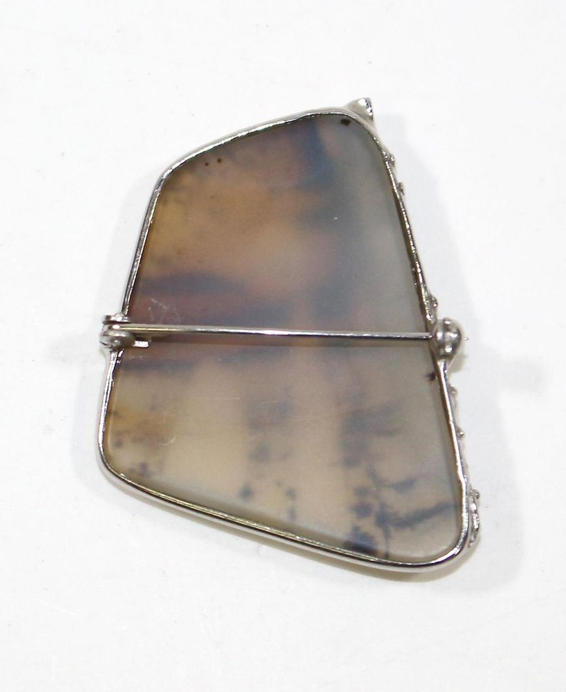 Große Abbildung Nr.2: 125-2731 Modernist 585 WG: (Schmuck, Broschen)