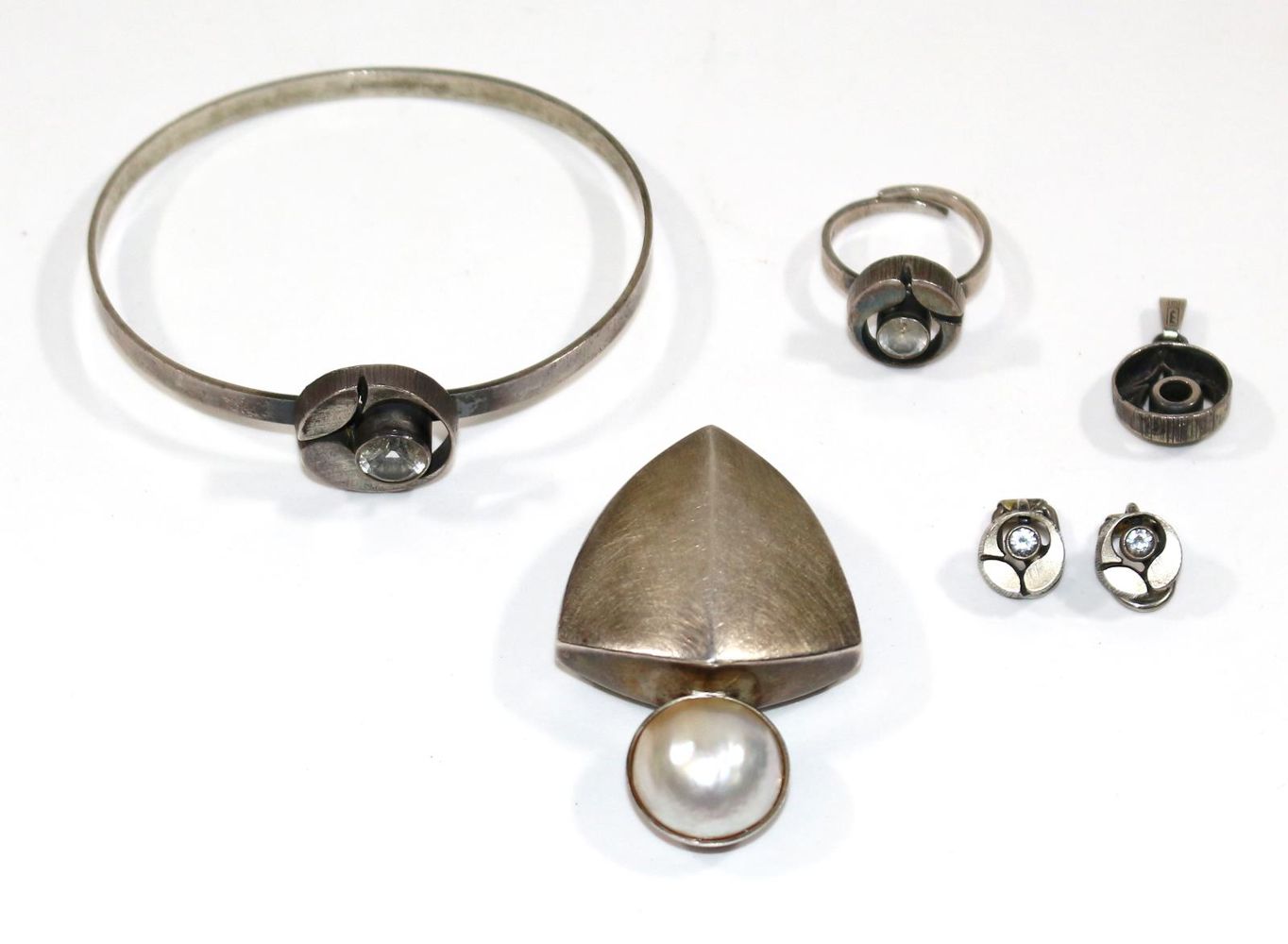 Große Abbildung Nr.1: 125-2753 Designschmuck Finnland.: (Schmuck)
