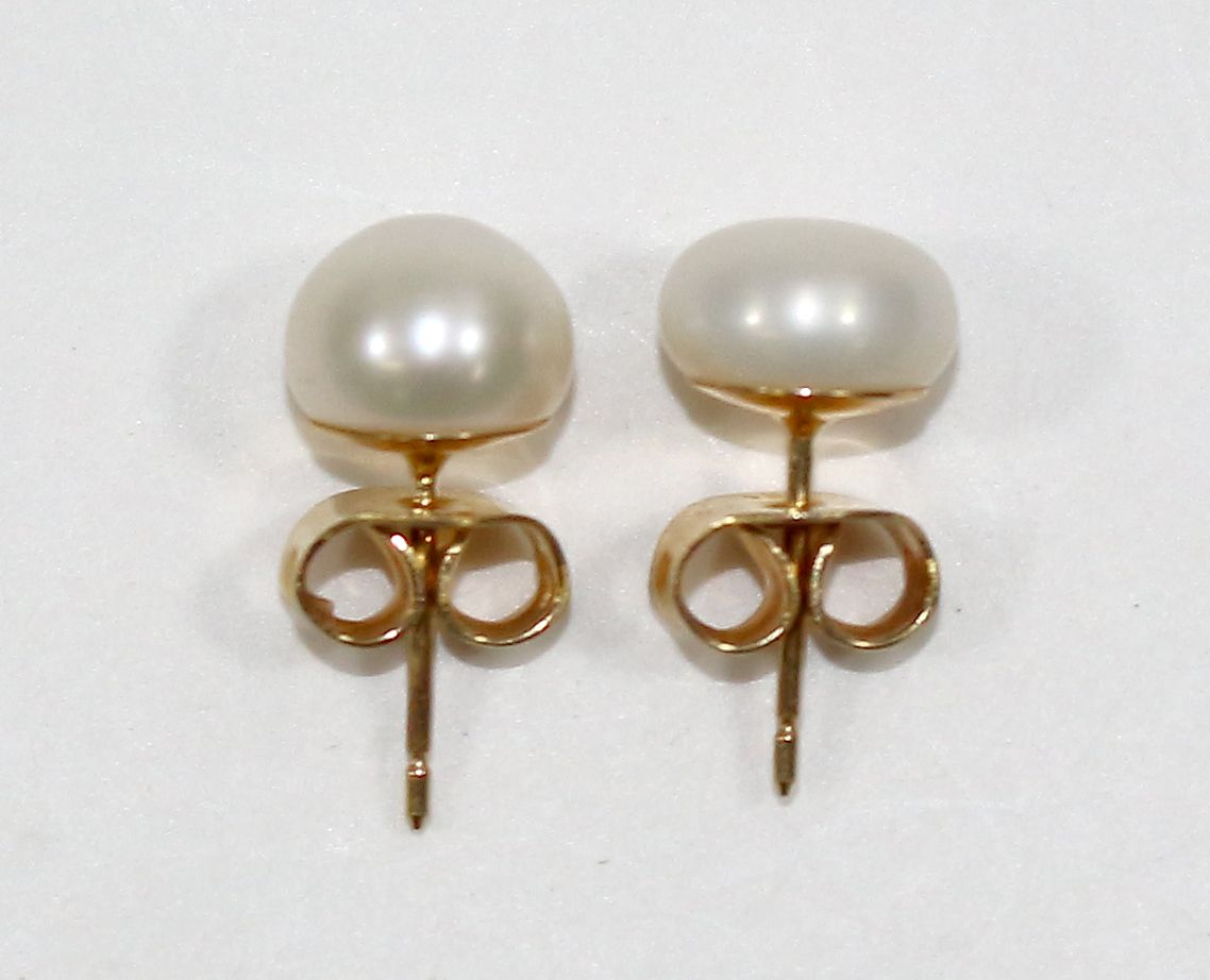 Große Abbildung Nr.1: 125-2779 Perl-Ohrstecker: (Schmuck, Ohrringe)