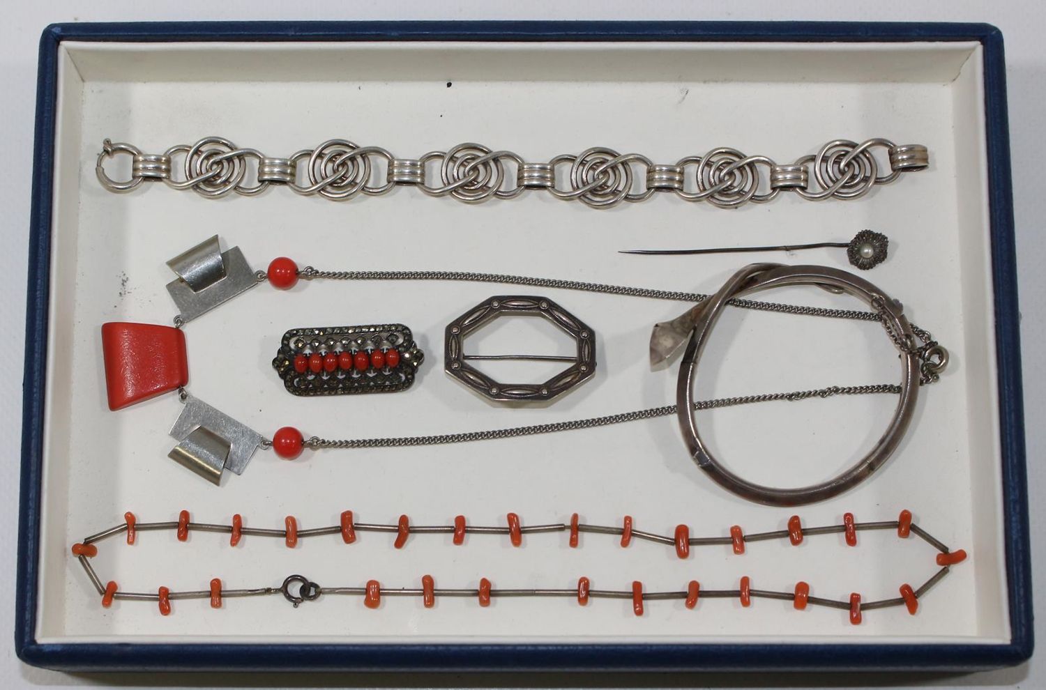 Große Abbildung Nr.3: 125-2811 Art Deco.: (Schmuck, Sammlungen)