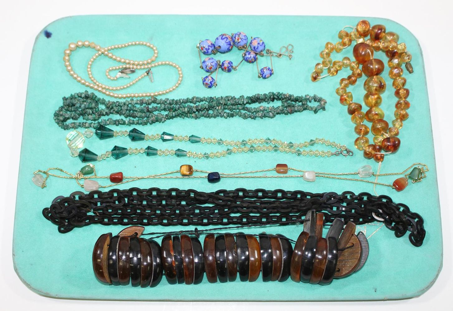 Große Abbildung Nr.2: 125-2815 Colliers.: (Schmuck, Sammlungen)