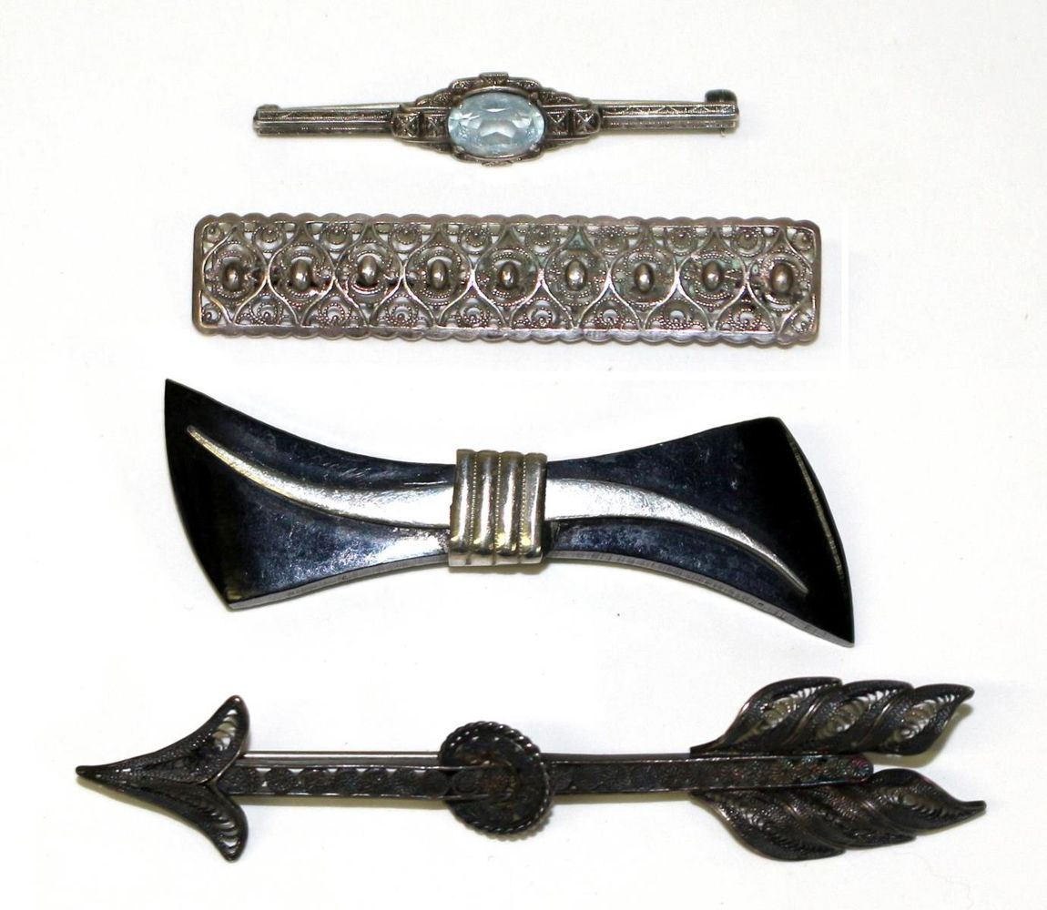 Große Abbildung Nr.1: 125-2827 Schmucksammlung.: (Schmuck, Sammlungen)
