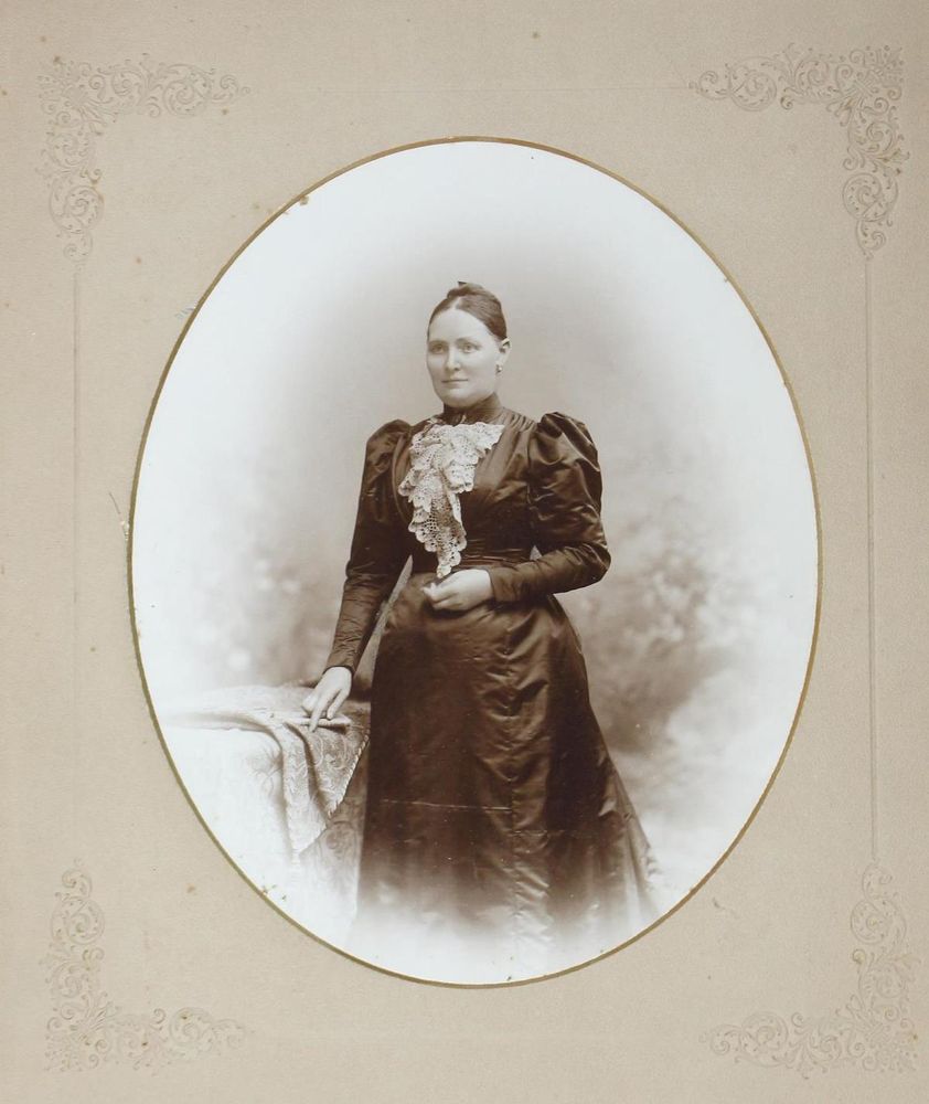 Große Abbildung Nr.2: 125-2952 Portrait.: (Photographie)