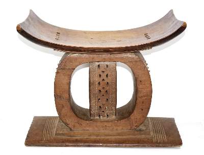 Bild Nr.1: 125-2261 Ashanti Ghana Zeremonialhocker: (Afrika)
