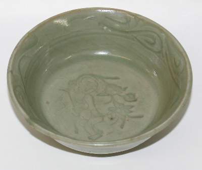 Bild Nr.2: 125-2605 Longduan Celadon Bowl: (Asiatika)