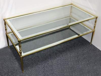 Bild Nr.1: 125-2634 Design-Couchtisch.: (Möbel, Design)