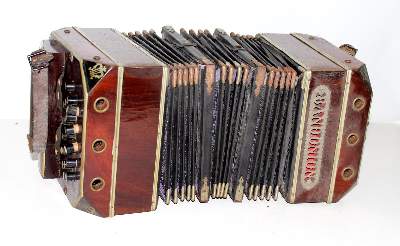 Bild Nr.7: 125-2660 Handzuginstrumente.: (Musikinstrumente)