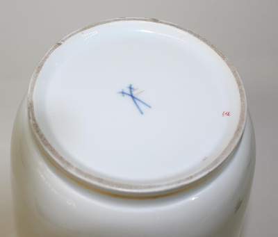 Bild Nr.3: 125-2682 Meissen Mingdrache.: (Porzellan u. Keramik, Meissen)