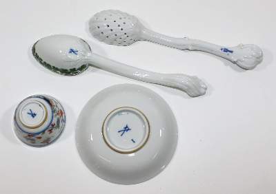 Bild Nr.4: 125-2685 Paar Koppchen.: (Porzellan u. Keramik, Meissen)