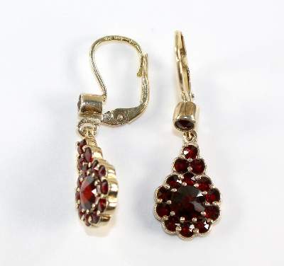 Bild Nr.2: 125-2768 Granatensemble.: (Schmuck)