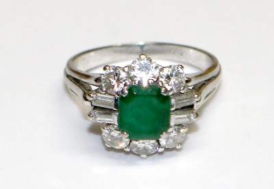 Bild Nr.1: 125-2805 Smaragd-Brillantring.: (Schmuck, Ringe)