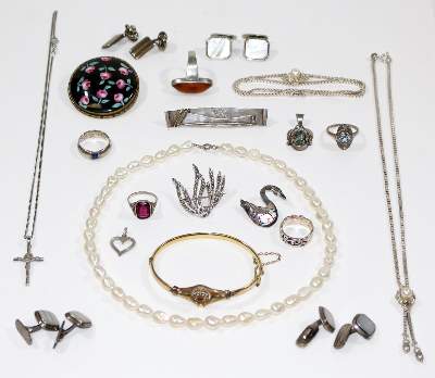 Bild Nr.3: 125-2813 Art Deco.: (Schmuck, Sammlungen)