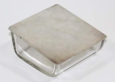 Bild Nr.1: 125-2836 Bauhaus Zigarettendose: (Silber)