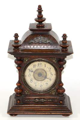 Bild Nr.1: 125-2893 Lenzkirch Tischuhr mit Walzenspielwerk.: (Uhren)