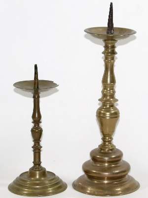 Bild Nr.1: 125-2905 Glockenleuchter.: (Volkskunst)