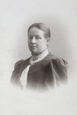 Bild Nr.2: 125-2955 Sammlung: (Portrait)