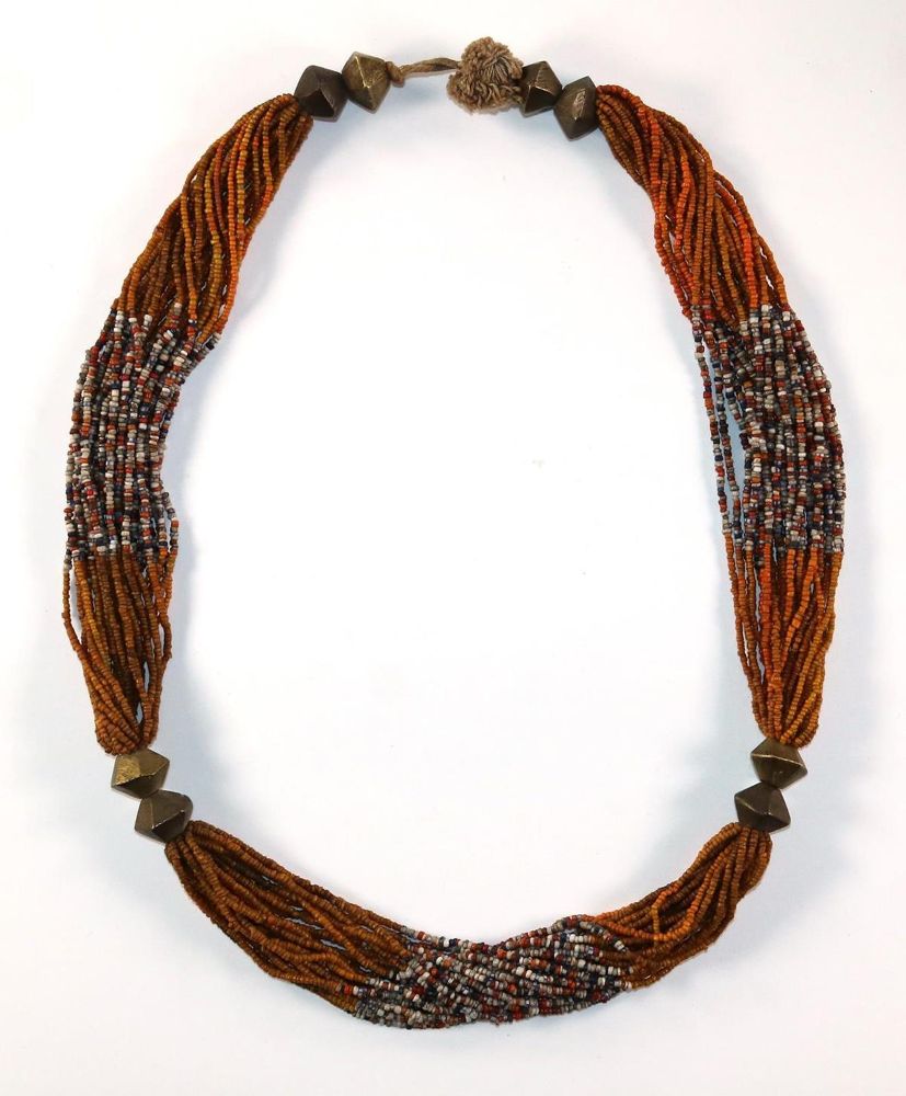 Große Abbildung Nr.2: 126-2279 Naga: (Asiatika, Schmuck, Indien)