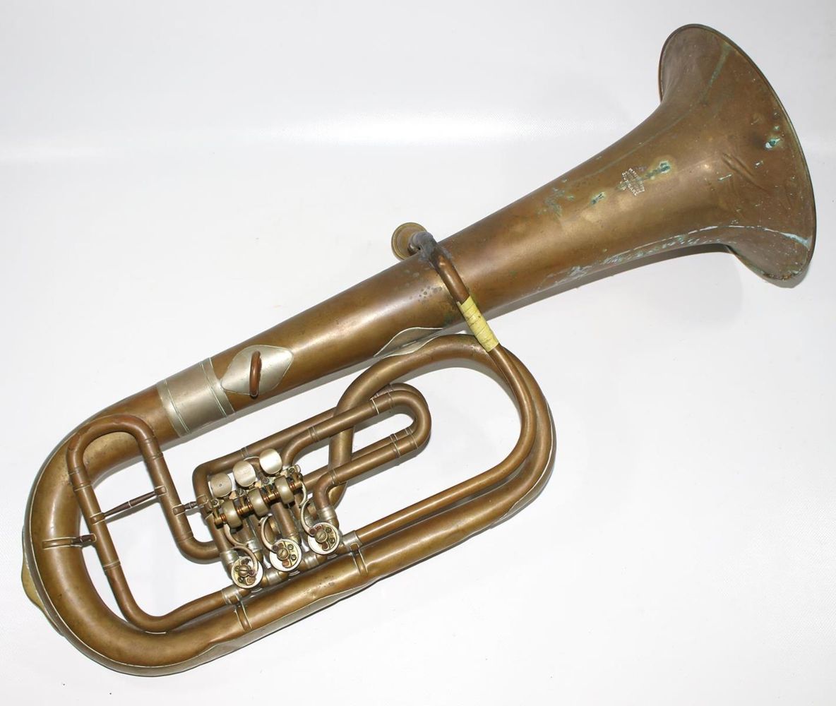 Große Abbildung Nr.3: 126-2321 Tuba, Horn, Posaune: (Musikinstrumente)