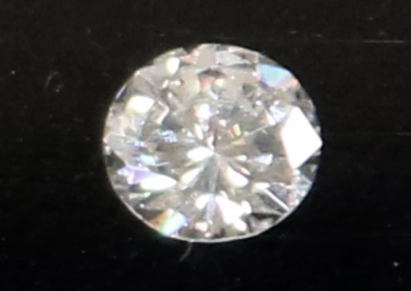 Große Abbildung Nr.1: 126-2370 Brillant 0,5 ct.: (Schmuck)