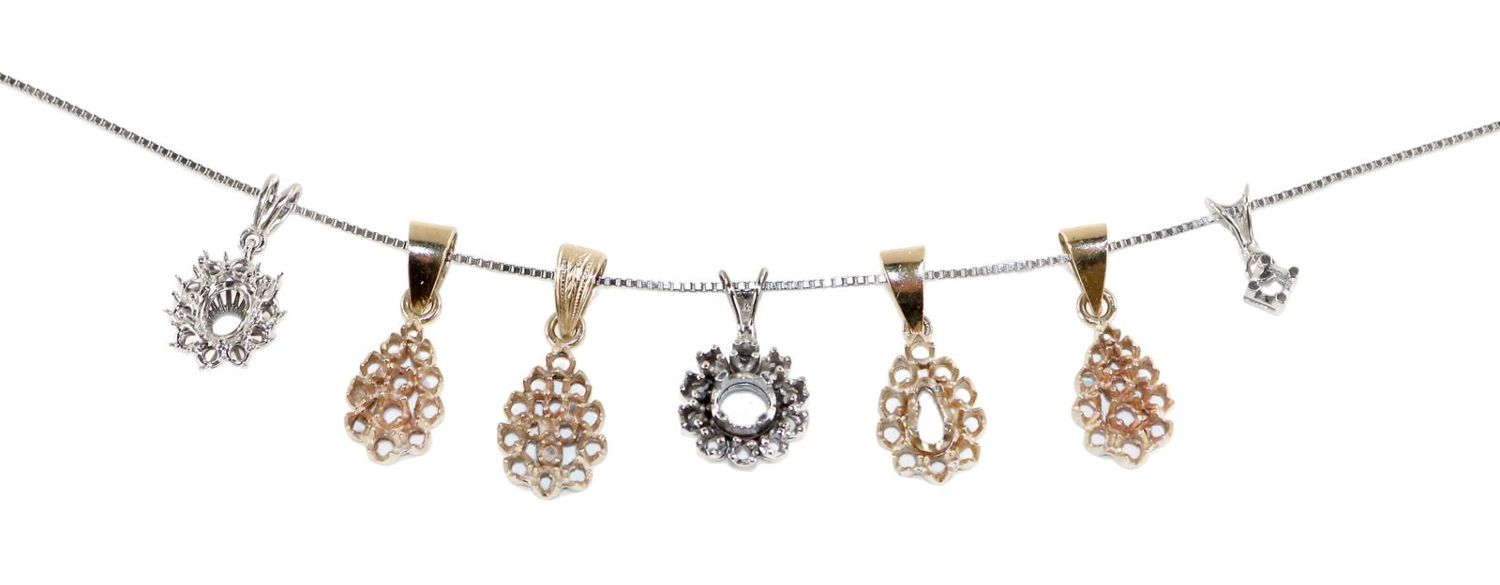 Große Abbildung Nr.1: 126-2398 7 Anhänger 585 WG/GG: (Schmuck, DRC Pforzheim)