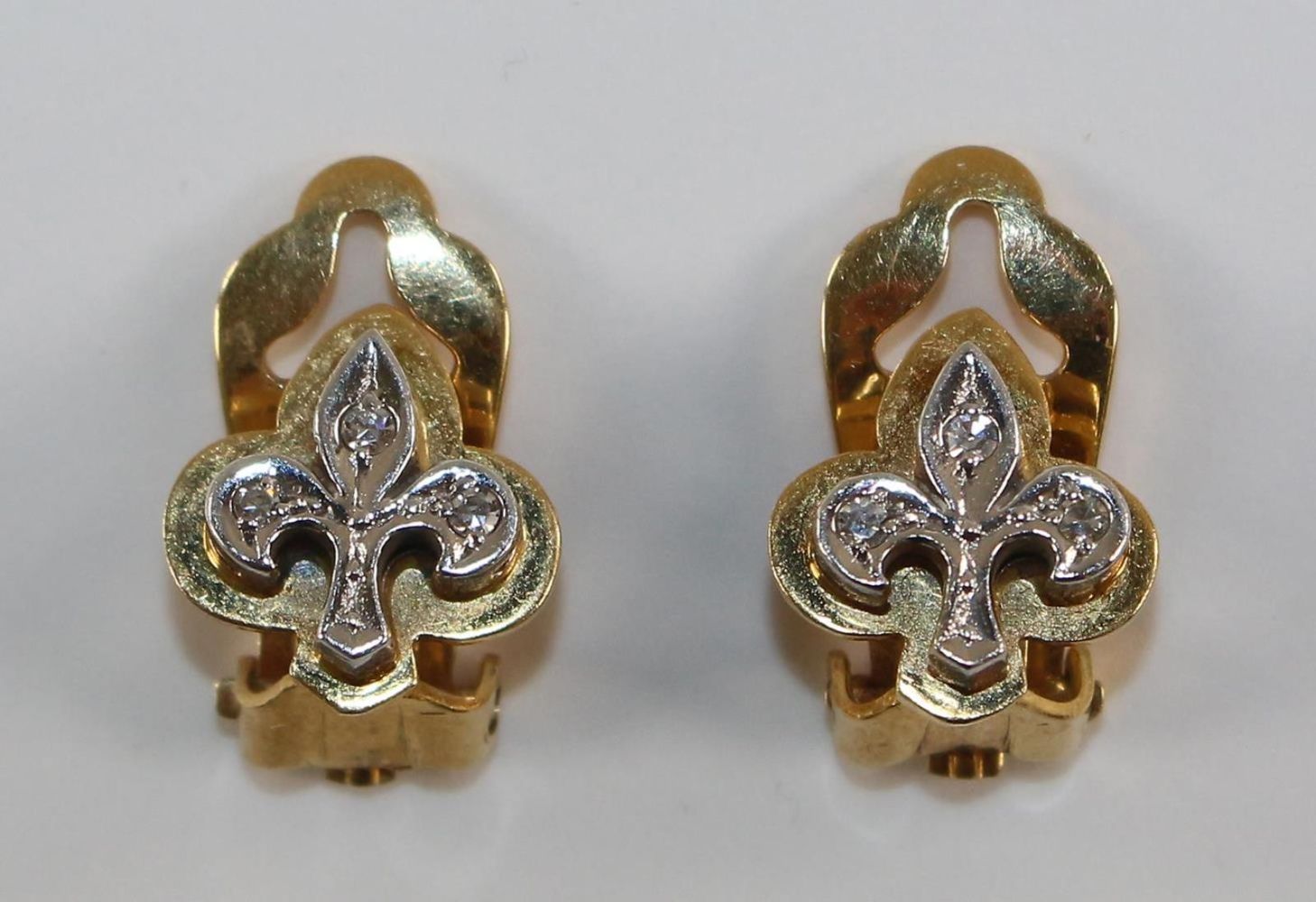Große Abbildung Nr.2: 126-2405 Paar Ohrclips "Lilienblüte": (Schmuck, DRC Pforzheim)