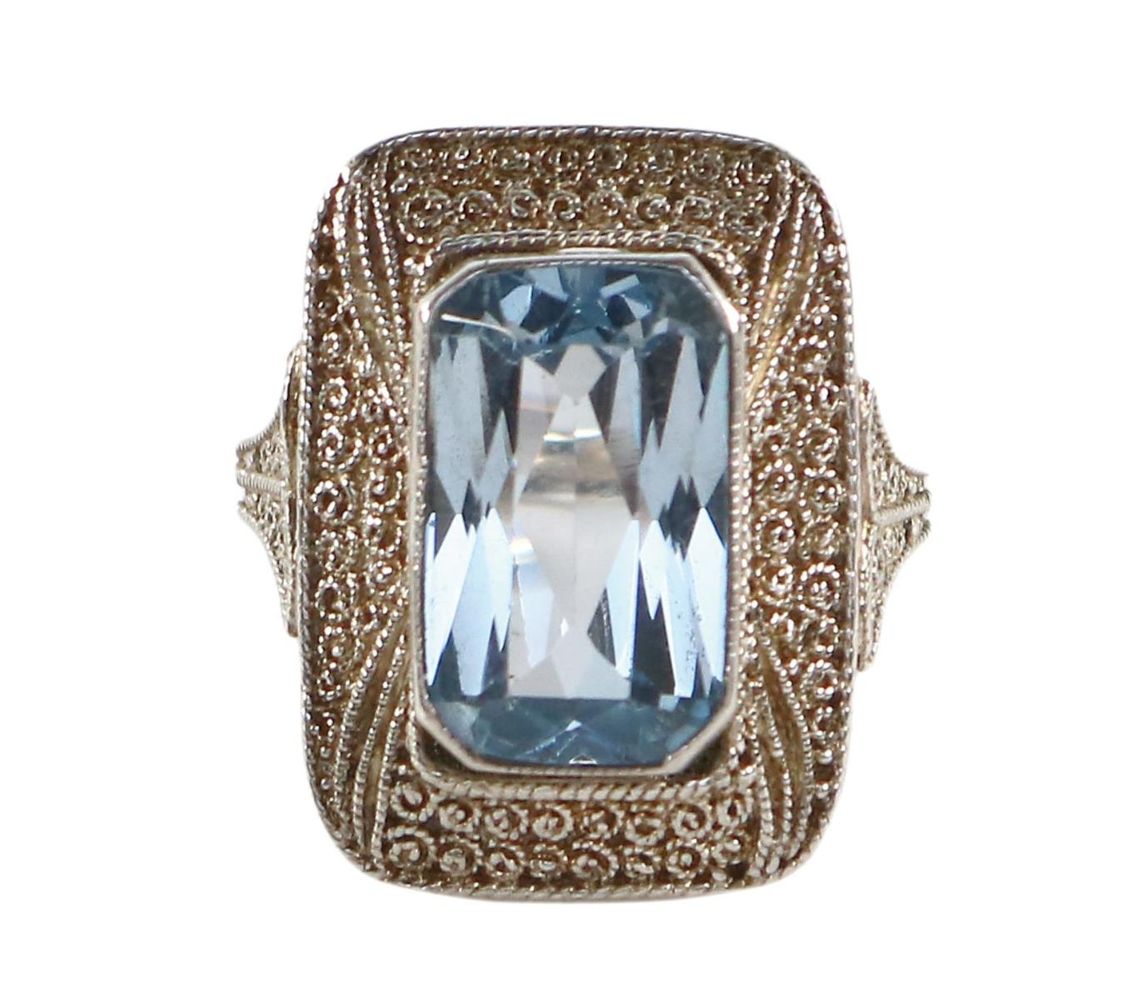 Große Abbildung Nr.1: 126-2470 Ring mit Blautopas: (Schmuck, Theodor Fahrner)