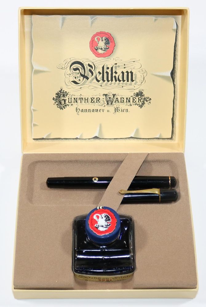 Große Abbildung Nr.1: 126-2506 Pelikan kleiner Füller: (Schreibgeräte, Pelikan)