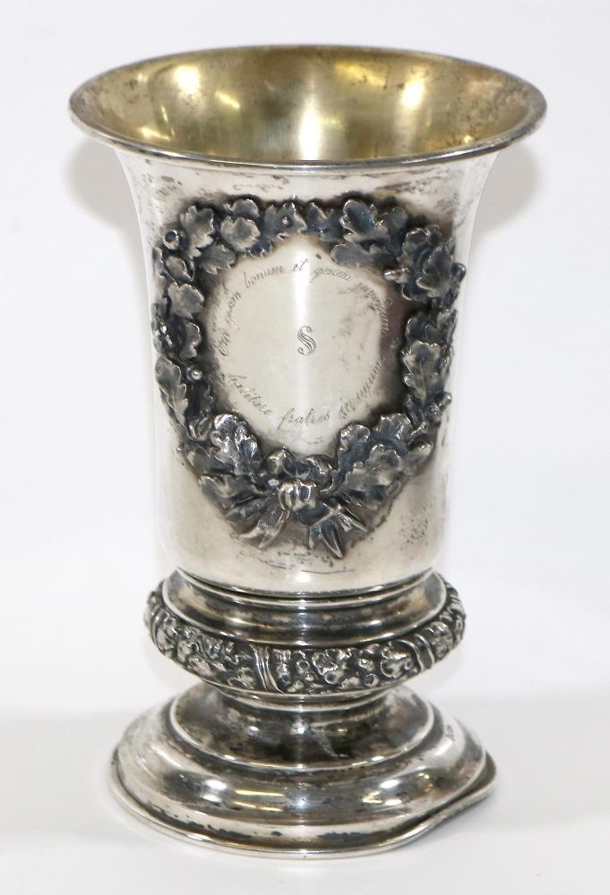 Große Abbildung Nr.1: 126-2532 Widmungsbecher Silber: (Silber)