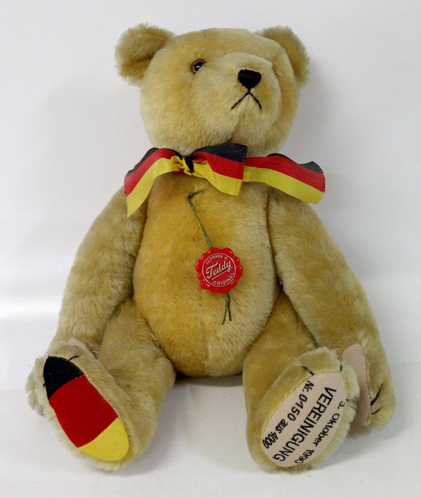 Große Abbildung Nr.2: 126-2548 Steiff und Hermann.: (Spielzeug, Puppen und Bären)