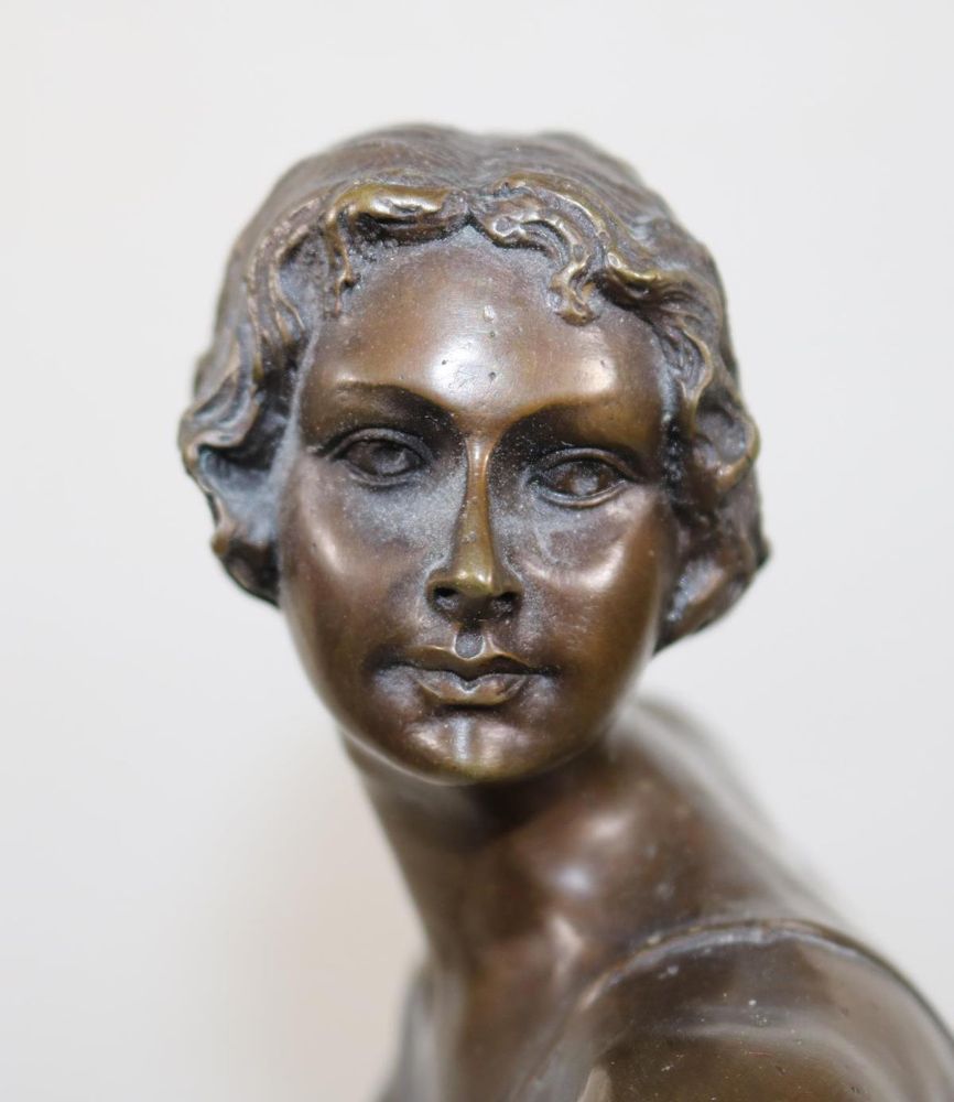 Große Abbildung Nr.2: 126-4318 Bronze Tänzerin: (Künstlergraphik, Skulpturen - Plastiken)