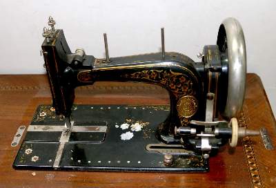 Bild Nr.2: 126-2158 Nähmaschine Haid u. Neu: (Varia)