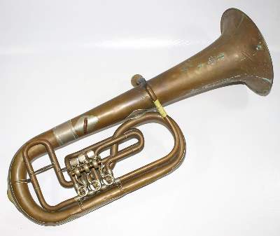 Bild Nr.3: 126-2321 Tuba, Horn, Posaune: (Musikinstrumente)