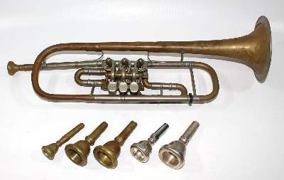 Bild Nr.5: 126-2321 Tuba, Horn, Posaune: (Musikinstrumente)