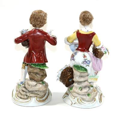 Bild Nr.2: 126-2335 Paar Gärtnerkinder.: (Porzellan u. Keramik, Figuren)