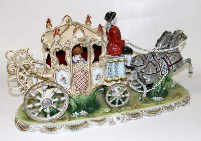 Bild Nr.3: 126-2336 Prachtkutsche: (Porzellan u. Keramik, Figuren)