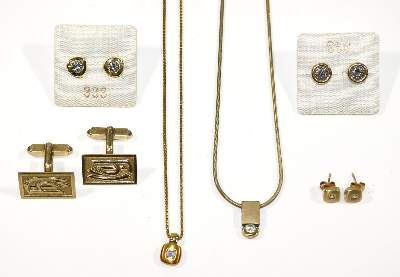 Bild Nr.1: 126-2411 Gold-, Silber-,: (Schmuck)