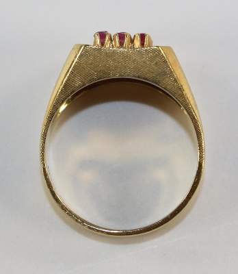 Bild Nr.2: 126-2432 Allesandria 750 GG Rubinring.: (Schmuck, Ringe)