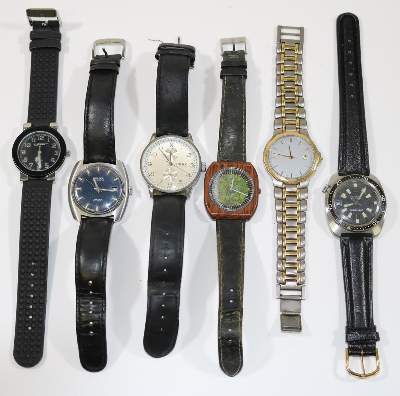 Bild Nr.2: 126-2560 Taschen- u. Armbanduhren: (Uhren, Armbanduhren)