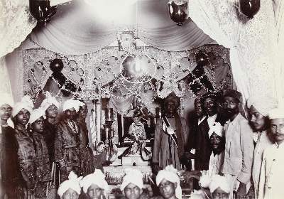 Bild Nr.2: 126-2598 Photoalbum: (Indien, Amann)