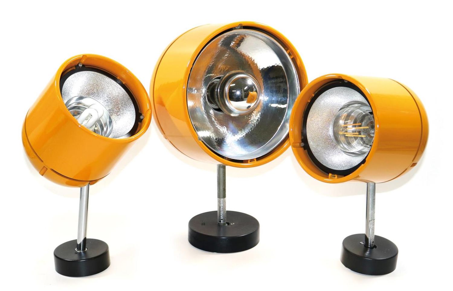 Große Abbildung Nr.1: 127-1858 Designkonvolut.: (Varia, Design)