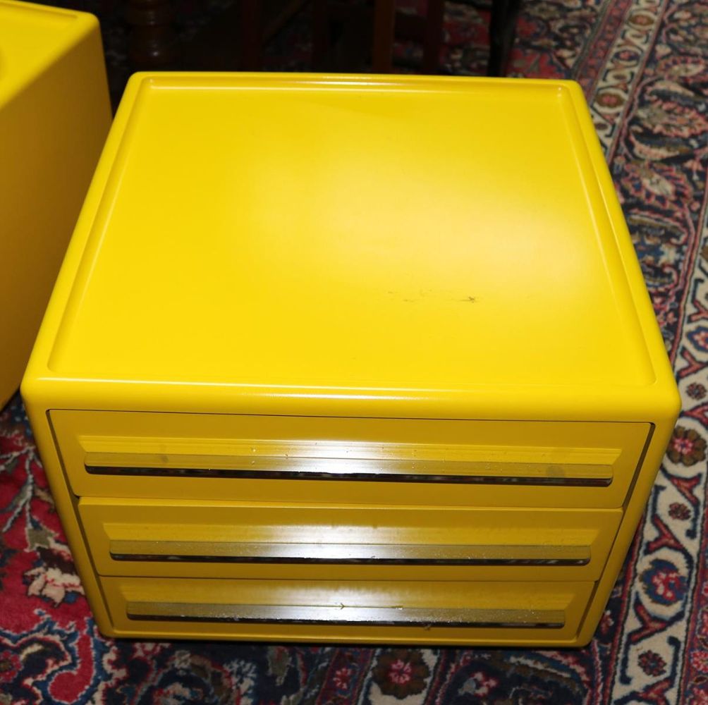 Große Abbildung Nr.31: 127-1858 Designkonvolut.: (Varia, Design)
