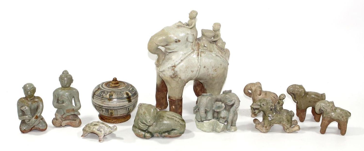 Große Abbildung Nr.1: 127-2019 Sawankhalok Tiere: (Asiatika)