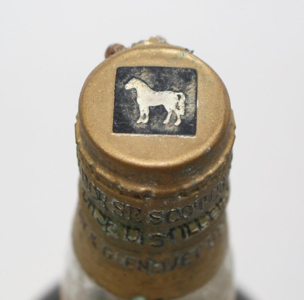 Große Abbildung Nr.3: 127-2027 White Horse Cellar: (Getränke, Whisky)