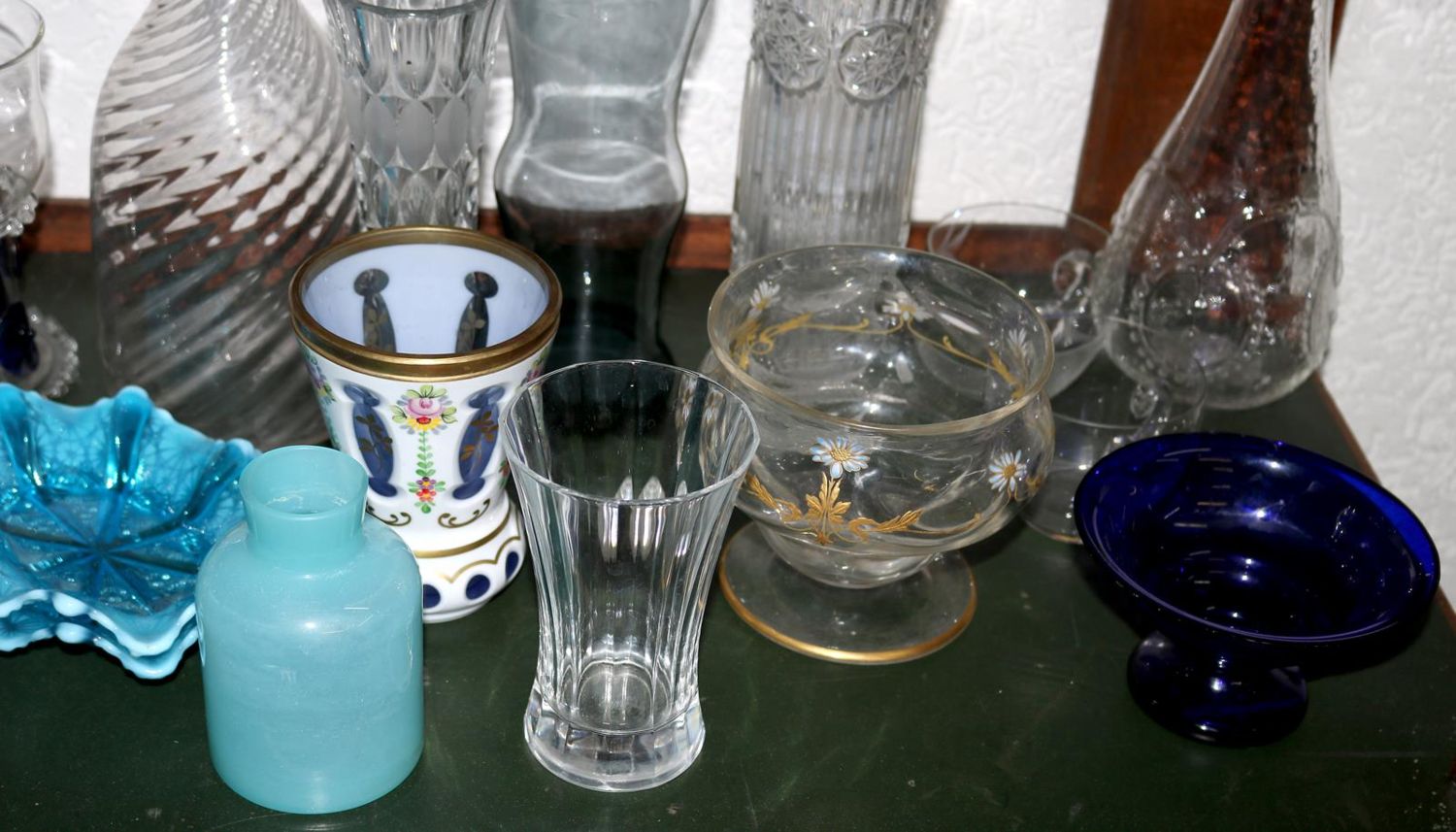 Große Abbildung Nr.6: 127-2030 Glassammlung: (Glas)