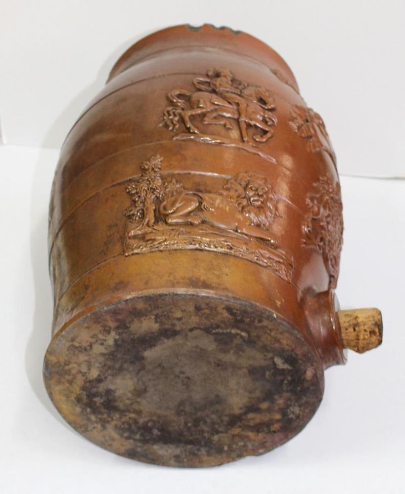 Große Abbildung Nr.5: 127-2067 Whisky Fass Schottland.: (Porzellan u. Keramik, Fayencen)