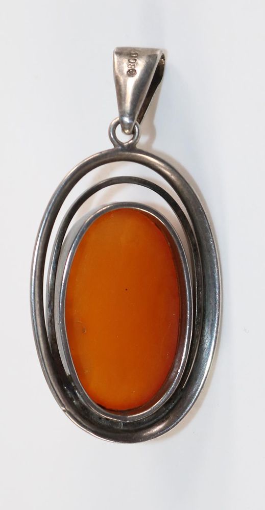 Große Abbildung Nr.2: 127-2093 Andreas Odental: (Schmuck, Anhänger)