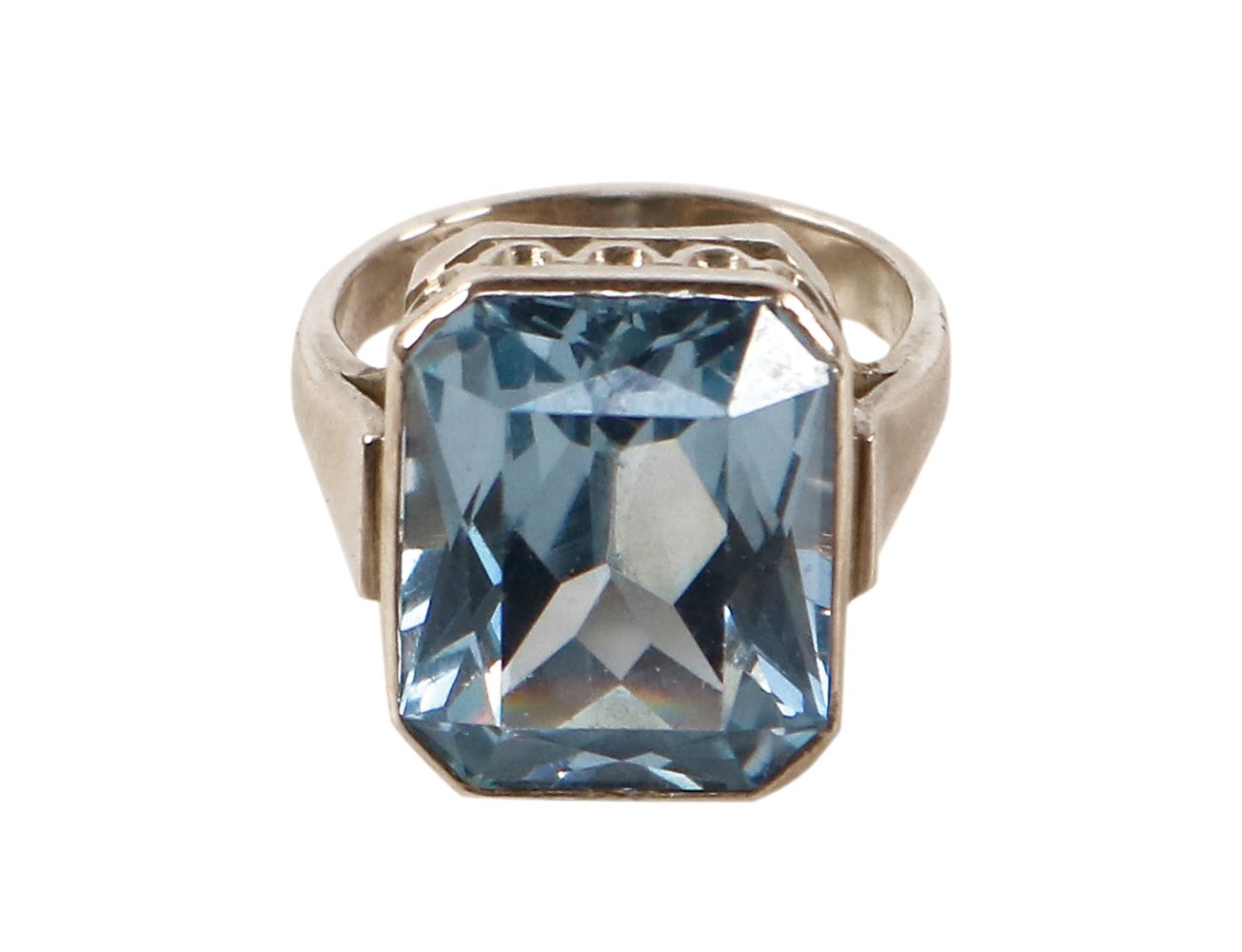 Große Abbildung Nr.1: 127-2161 Art Déco Ring.: (Schmuck, Ringe)