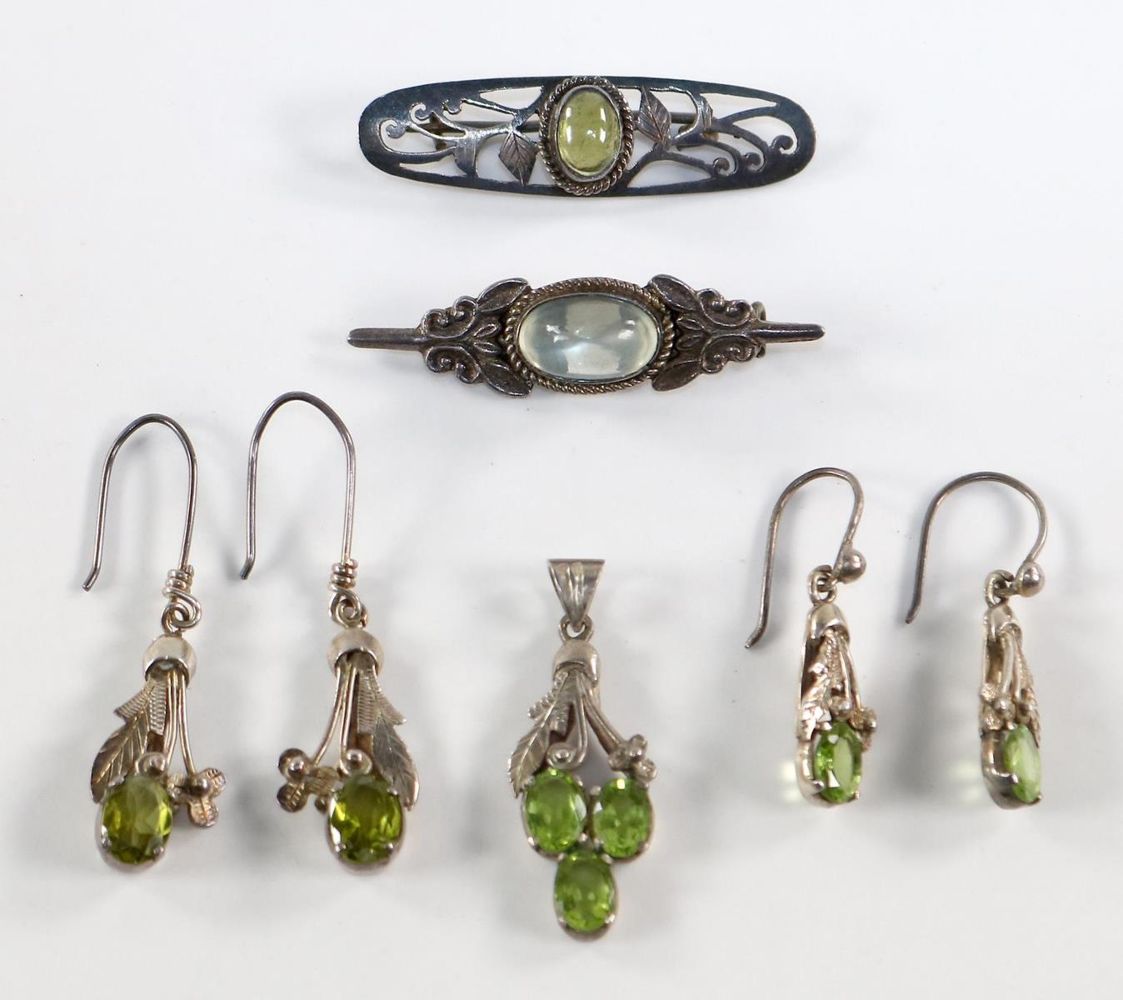 Große Abbildung Nr.2: 127-2177 Konvolut Silberschmuck.: (Schmuck, Sammlungen)