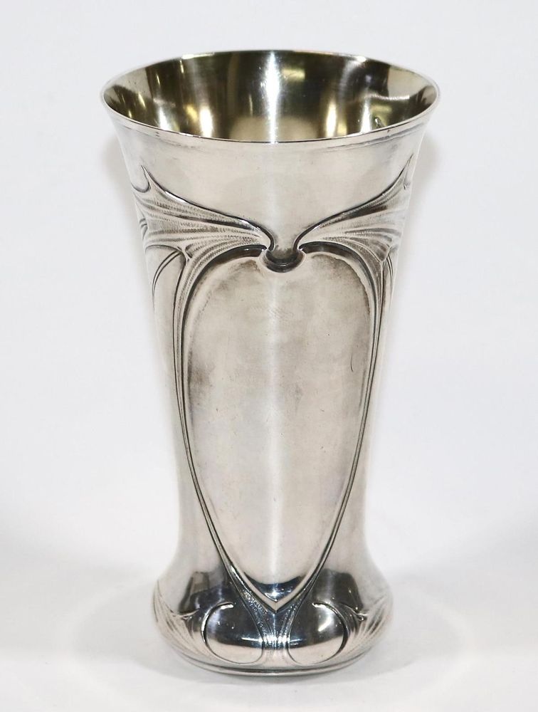 Große Abbildung Nr.1: 127-2237 Jugendstil Becher: (Silber)