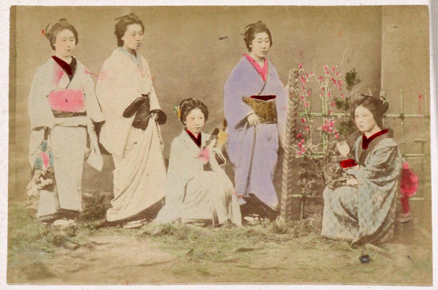 Große Abbildung Nr.6: 127-2300 Japan.: (Photographie)